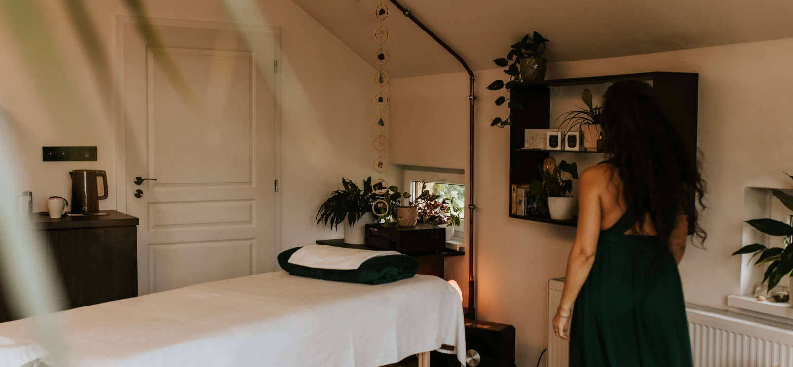 Studio Milada Chlebinová - klidný prostor pro masáže s výhledem do zahrady